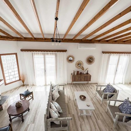 Villa Aelia Kampos  ภายนอก รูปภาพ